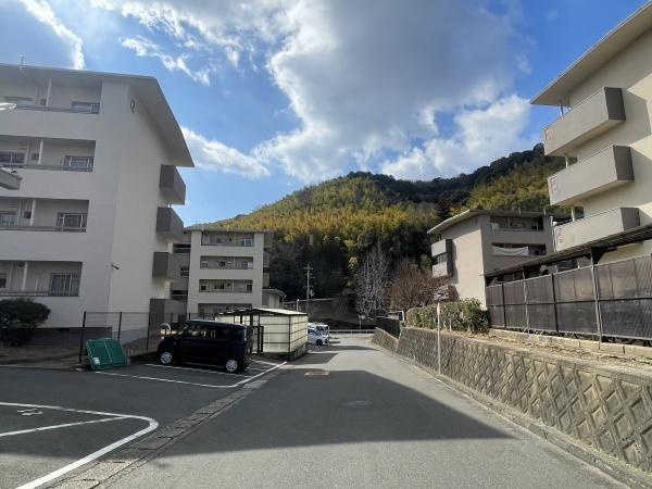 南円明寺ヶ丘団地12棟