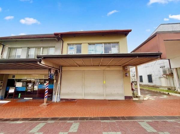 京都市西京区大枝西新林町５丁目の店舗