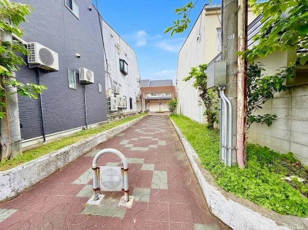 京都市西京区大枝西新林町５丁目の店舗