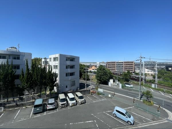 円明寺ヶ丘団地Y棟