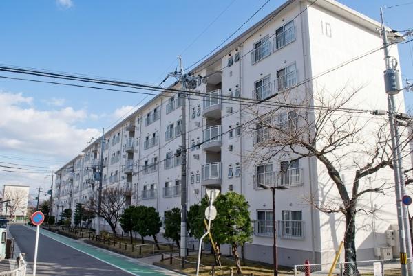 長岡天神ハイツ10棟