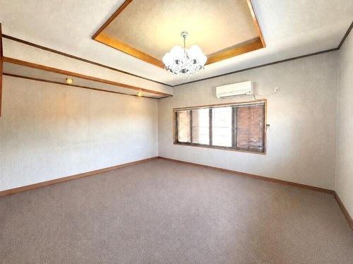 長岡京市滝ノ町２丁目の中古一戸建