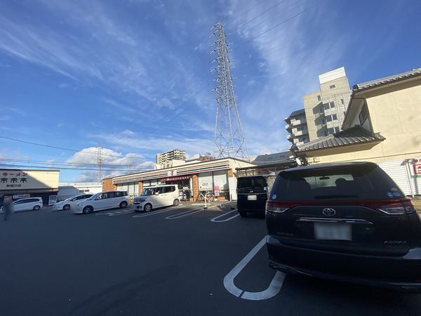 京都市伏見区下中町の土地(セブンイレブン伏見横大路店)