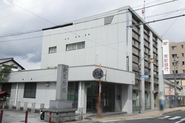 ヴィーヴル向日(京都銀行向日町支店)