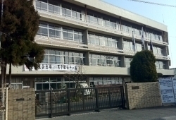 亀岡市下矢田町4丁目の土地(亀岡市立亀岡中学校)
