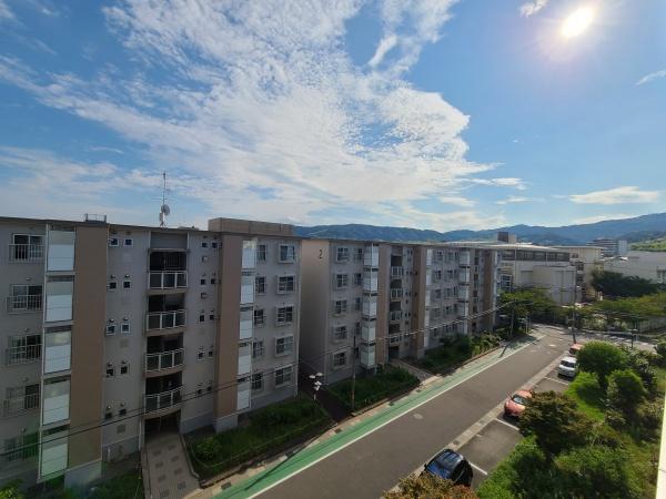 長岡天神ハイツ４号棟
