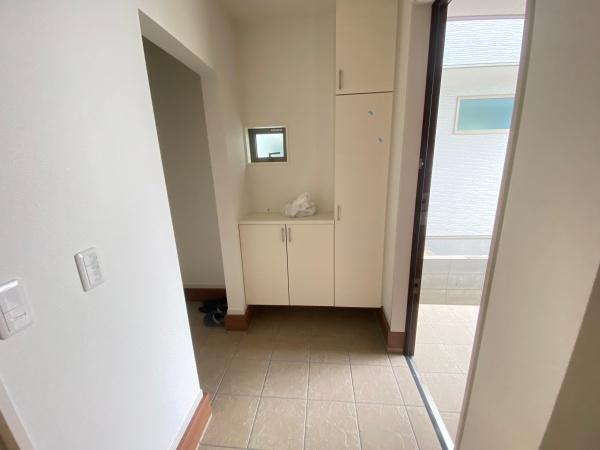 長岡京市長岡３丁目の新築一戸建