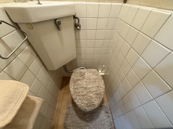 向日市上植野町地後の中古一戸建て(トイレ)