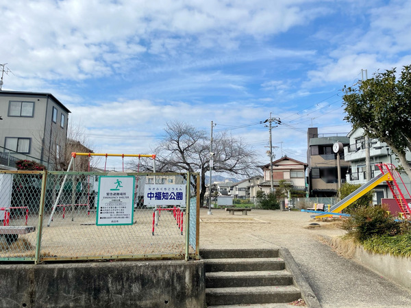 向日市上植野町鴨田の土地(中福知公園)
