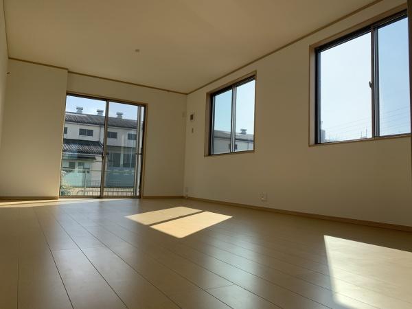 京都市伏見区久我石原町の新築一戸建