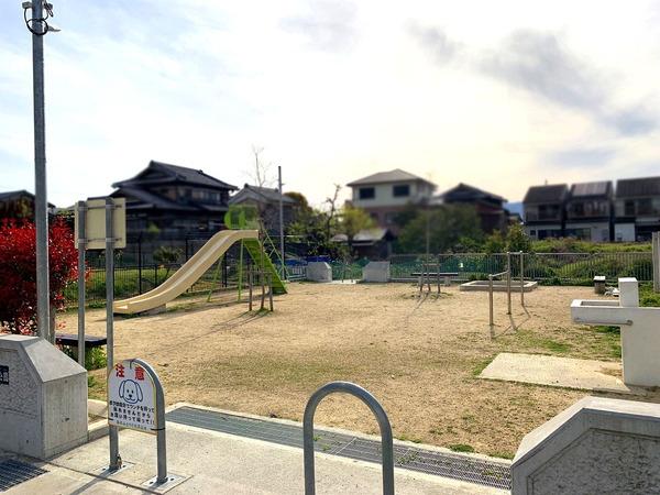 ディオフェルティ向日東2番館(菱川第八公園)