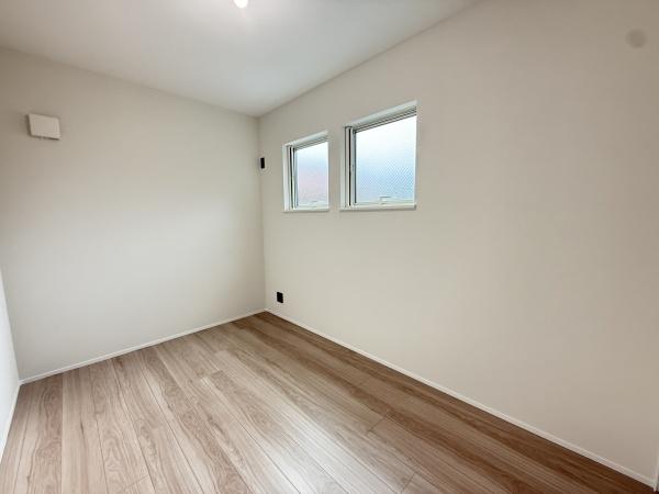 長岡京市奥海印寺坂ノ尻の新築一戸建