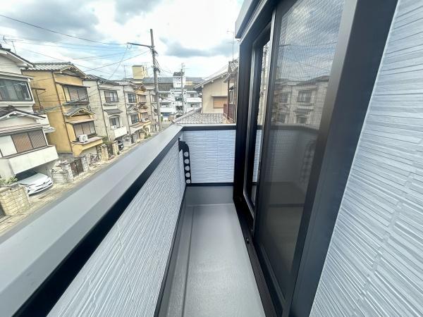 向日市物集女町五ノ坪の新築一戸建(バルコニー)