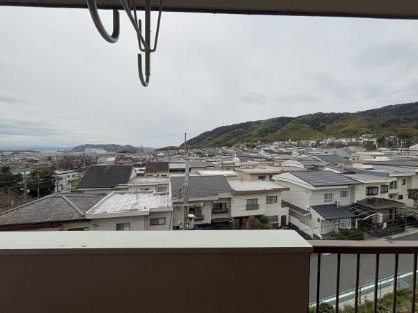 円明寺ヶ丘団地J棟