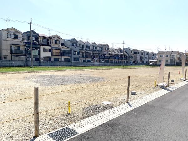 京都市伏見区羽束師鴨川町の土地