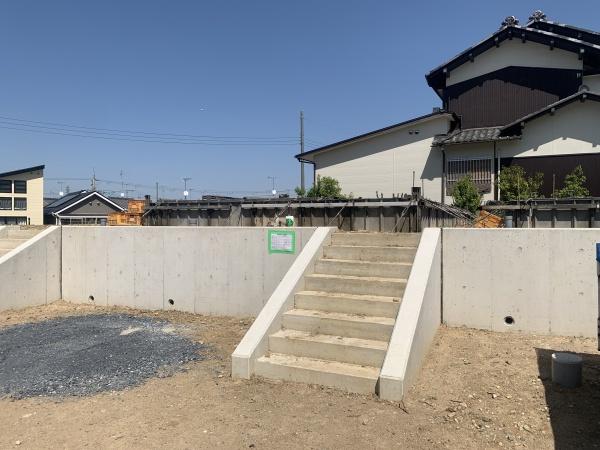 向日市寺戸町新田の新築一戸建