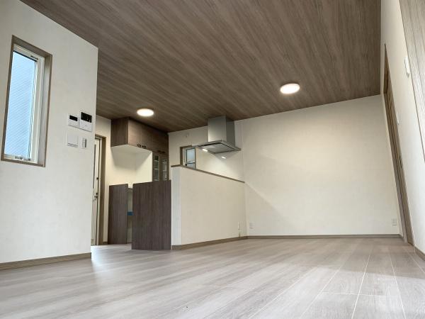 長岡京市粟生梶ケ前の新築一戸建
