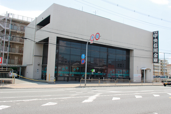 デュオヒルズ京都桂川(京都中央信用金庫久世支店)