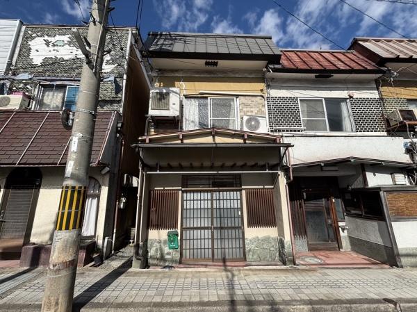 向日市寺戸町永田の中古テラスハウス