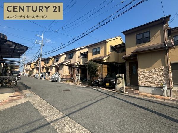京都市伏見区羽束師菱川町の中古一戸建