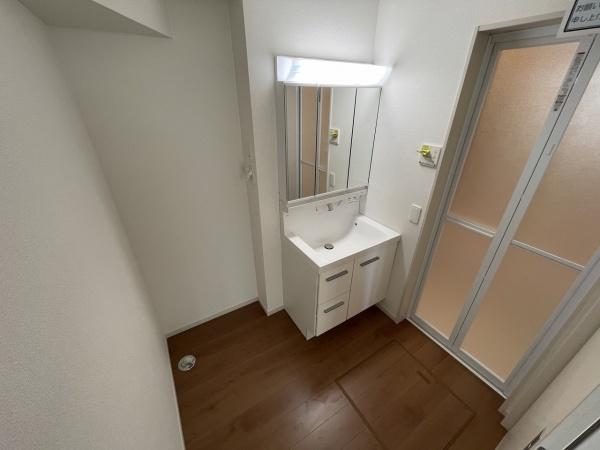 京都市伏見区羽束師古川町の新築一戸建