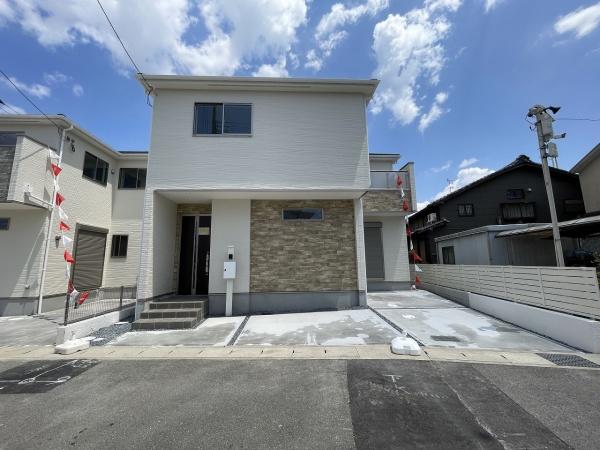 京都市伏見区羽束師古川町の新築一戸建