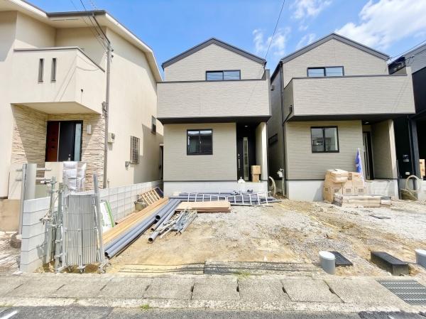 京都市伏見区久我森の宮町の新築一戸建