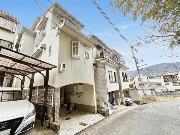 京都市西京区大枝中山町の一戸建