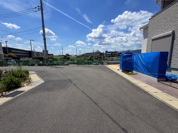 京都市伏見区羽束師古川町の新築一戸建