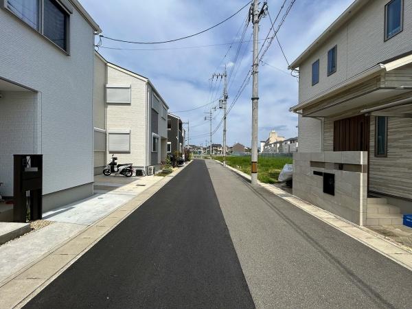 京都市伏見区羽束師古川町の新築一戸建