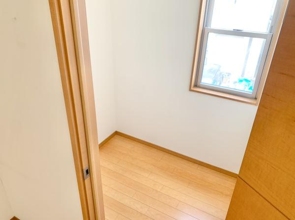 京都市伏見区久我西出町の中古一戸建て