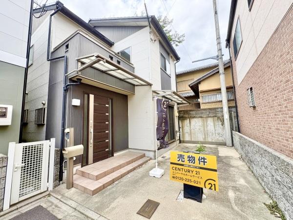 京都市南区上鳥羽南中ノ坪町の中古一戸建て