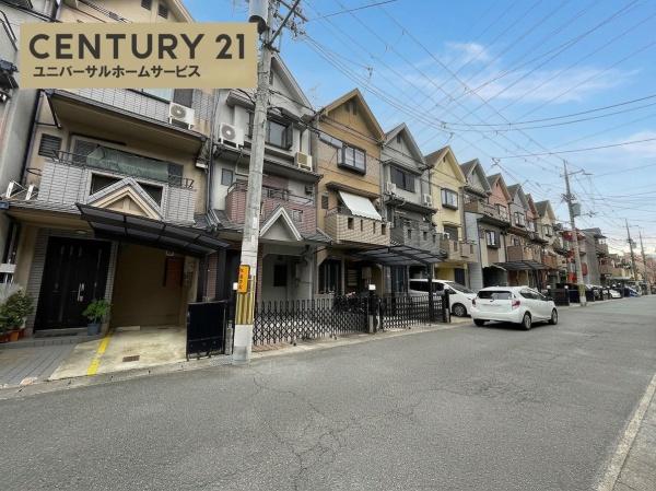 京都市伏見区羽束師鴨川町の中古一戸建