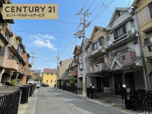 京都市伏見区羽束師鴨川町の中古一戸建