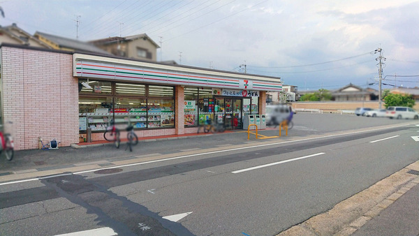 京都市伏見区羽束師古川町の土地(セブンイレブン京都久我森の宮町店)