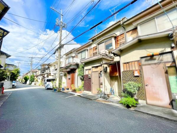 向日市上植野町野添の中古テラスハウス