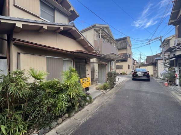 京都市右京区嵯峨野有栖川町の土地