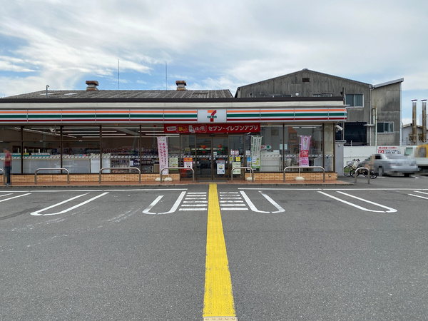 京都市伏見区羽束師菱川町の土地(セブンイレブン向日南金村店)