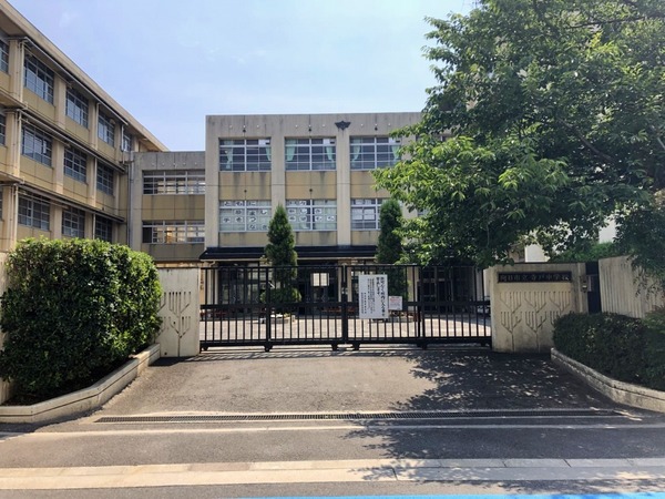 レスポワール向日町ステーションフロント(向日市立寺戸中学校)