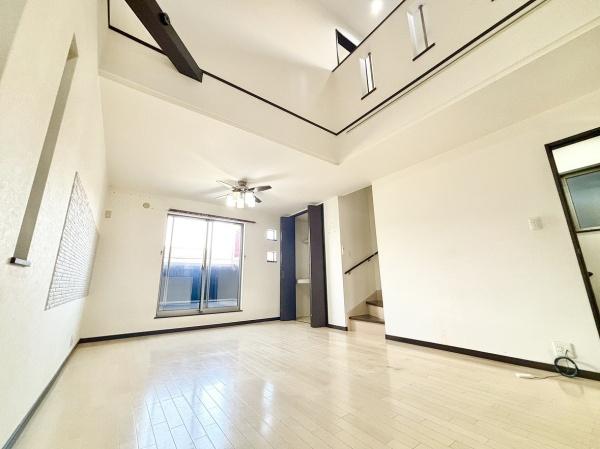京都市伏見区羽束師菱川町の中古一戸建