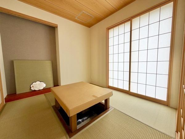 向日市鶏冠井町番田の新築一戸建