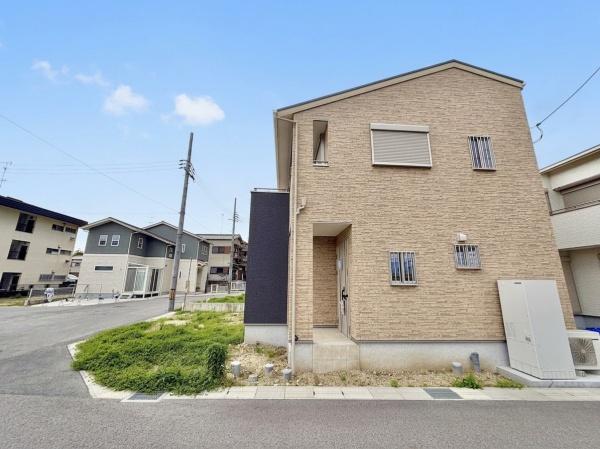 向日市鶏冠井町番田の新築一戸建
