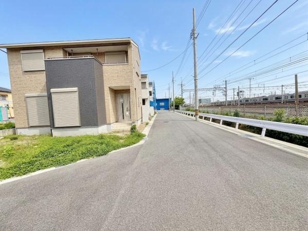 向日市鶏冠井町番田の新築一戸建