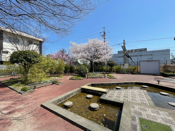 向日市寺戸町山縄手の土地(JR駅前ふれあい広場)