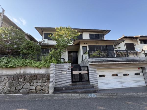 京都市西京区御陵大枝山町５丁目の中古一戸建