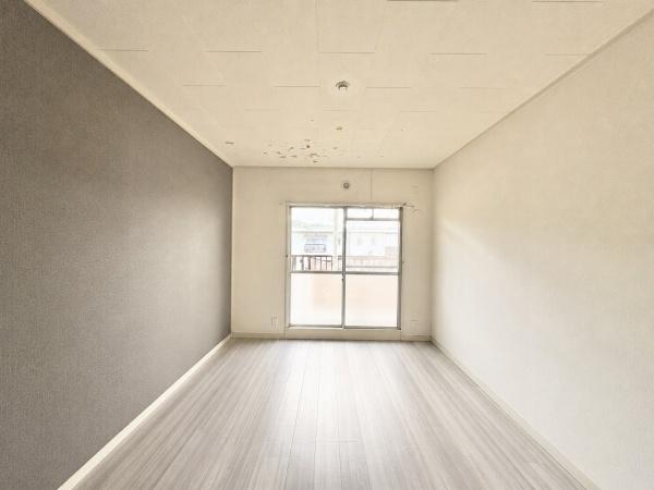 醍醐上ノ山団地A2棟