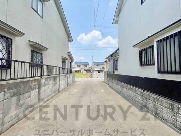 向日市寺戸町新田の中古一戸建て