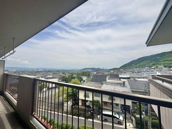 円明寺ヶ丘団地J棟