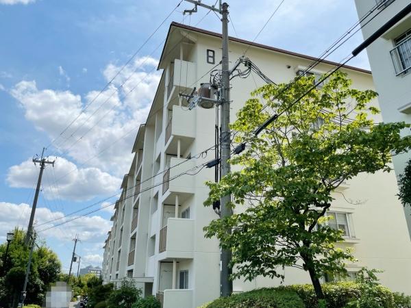 境谷西第2住宅8号棟