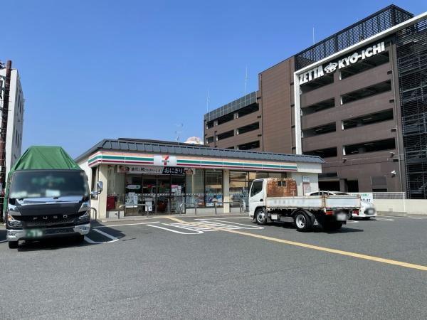 向陽グランドハイツ　3階部分(セブンイレブン京都久世殿城町店)